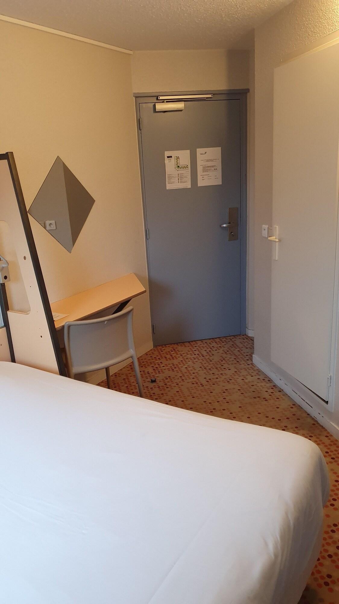 Welcomotel Coignières Eksteriør billede