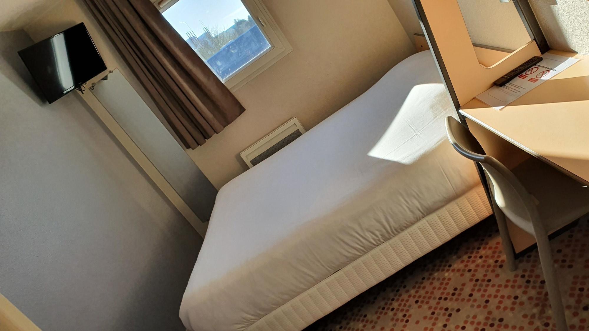 Welcomotel Coignières Eksteriør billede