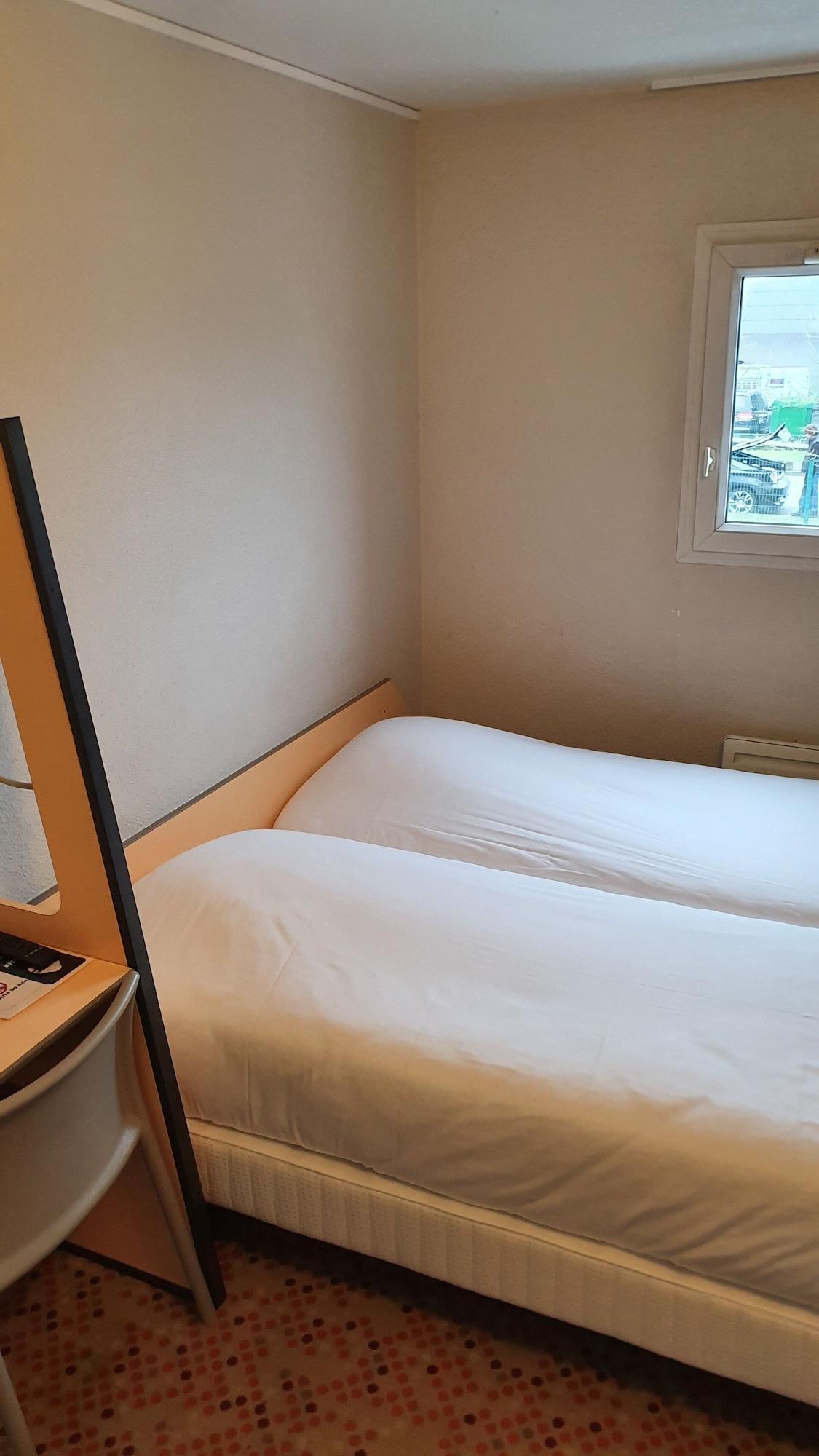 Welcomotel Coignières Eksteriør billede