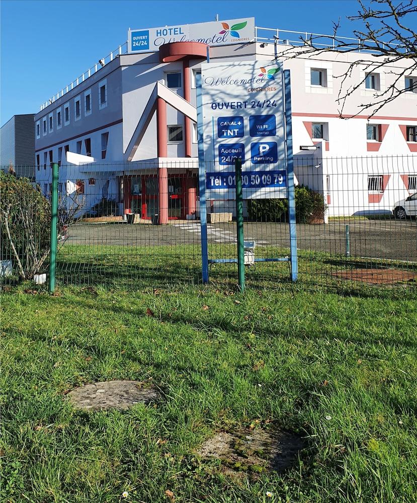 Welcomotel Coignières Eksteriør billede
