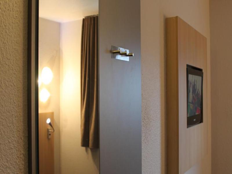 Welcomotel Coignières Eksteriør billede