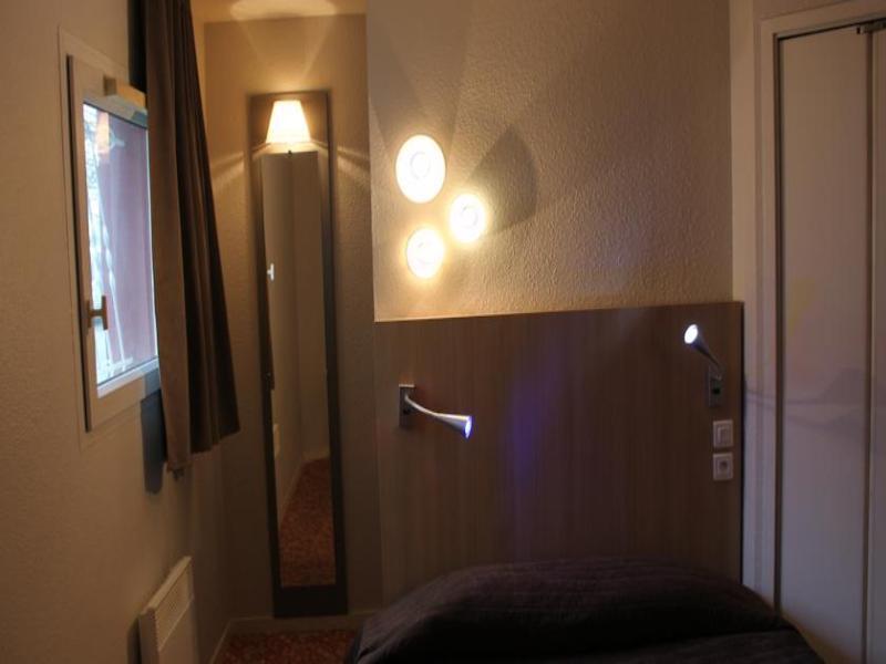 Welcomotel Coignières Eksteriør billede